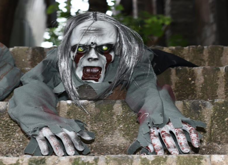 Creepy top crawling doll